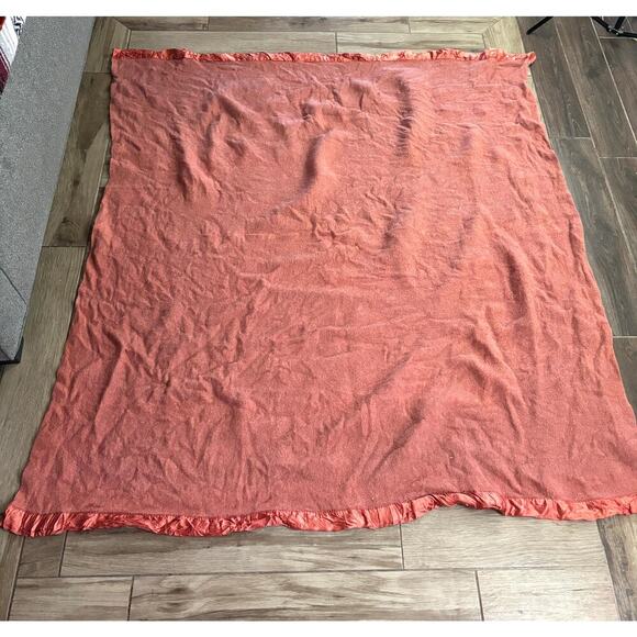 VTG Cannon Leaksville All Wool Blanket 62"x70" Dark Pink Satin Trim - Picture 1 of 12